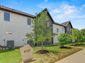 4127 E 12th ST 4, Austin TX 78721