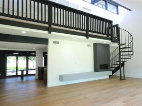 808 Vanguard ST, Lakeway TX 78734