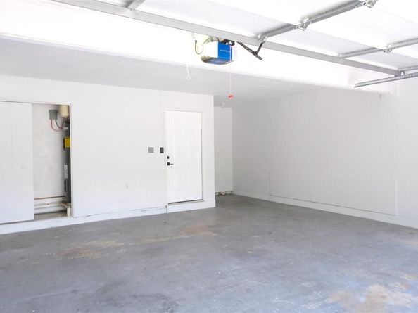 808 Vanguard ST, Lakeway TX 78734