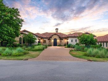 1116 Watercliffe DR