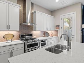 4323 Spicewood Springs RD 6, Austin TX 78759