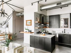800 W 5th ST 902, Austin TX 78703