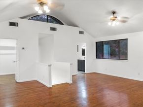 13816 Lake View DR, Austin TX 78732