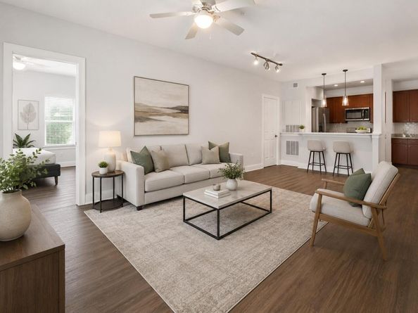1901 Crossing PL 3101, Austin TX 78741