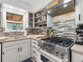 8801 Redfield LN, Austin TX 78758