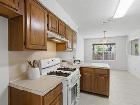 5305 Wolf RUN, Austin TX 78749