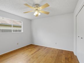 5305 Wolf RUN, Austin TX 78749