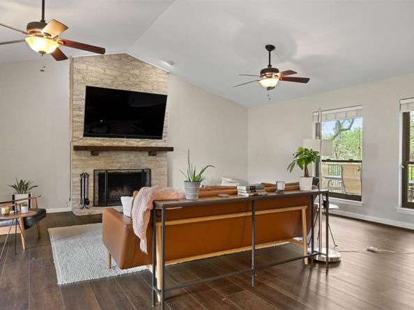 413 Ridgecrest RD, Georgetown TX 78628