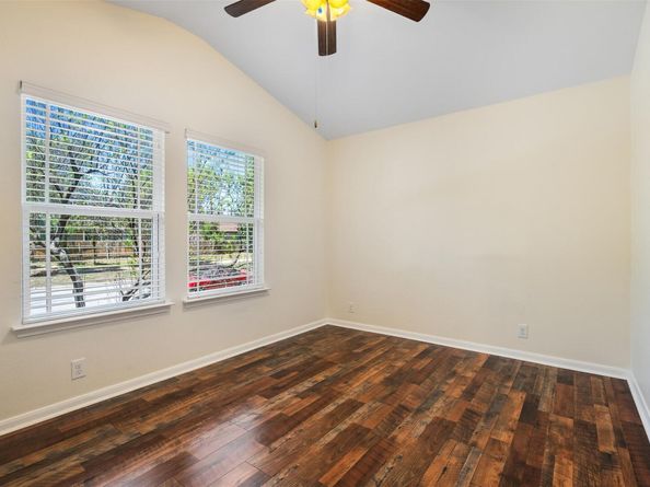 759 Heritage Springs TRL, Round Rock TX 78664