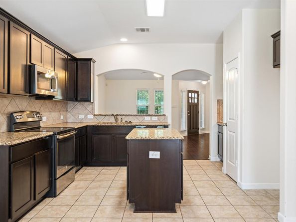 759 Heritage Springs TRL, Round Rock TX 78664