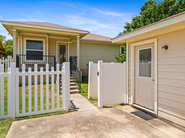 759 Heritage Springs TRL, Round Rock TX 78664