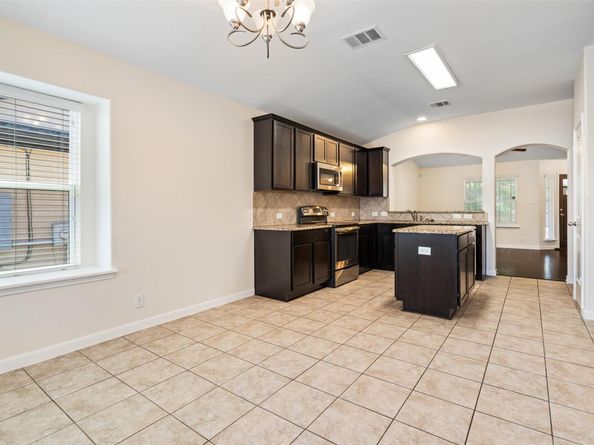 759 Heritage Springs TRL, Round Rock TX 78664