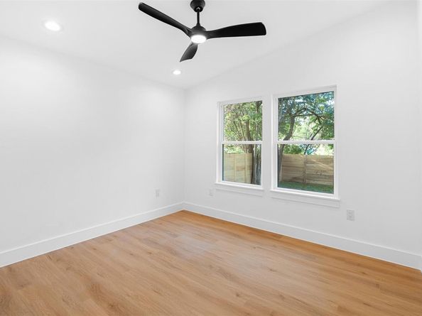1421 Westmoor DR, Austin TX 78723