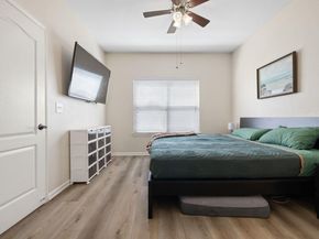 6000 Shepherd Mountain CV 302, Austin TX 78730