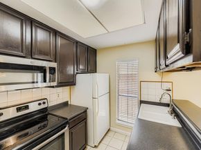 708 Graham PL 101, Austin TX 78705