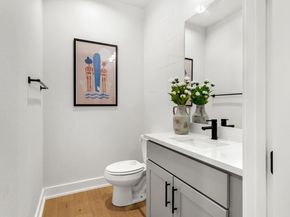 5109 Stone Gate DR 1, Austin TX 78721