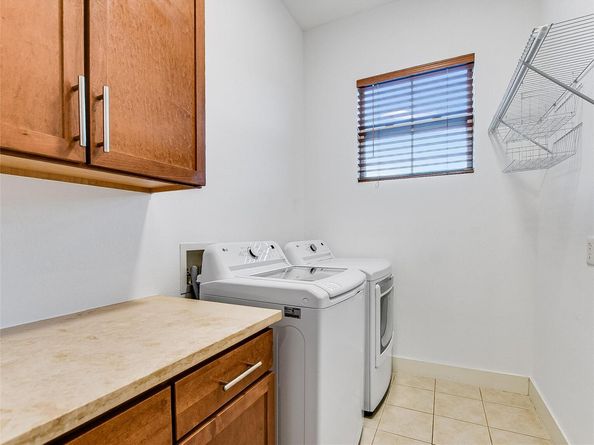 2520 Bluebonnet LN 62, Austin TX 78704