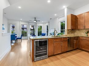 2520 Bluebonnet LN 62, Austin TX 78704