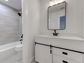 18414 Roundrock RD, Jonestown TX 78645