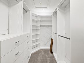 22 Hedgebrook WAY, The Hills TX 78738