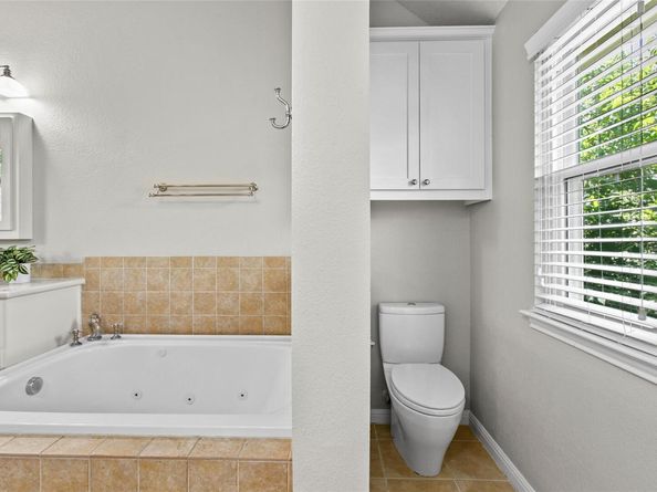 10832 Redmond RD, Austin TX 78739
