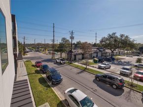 1800 E 4th ST 205, Austin TX 78702