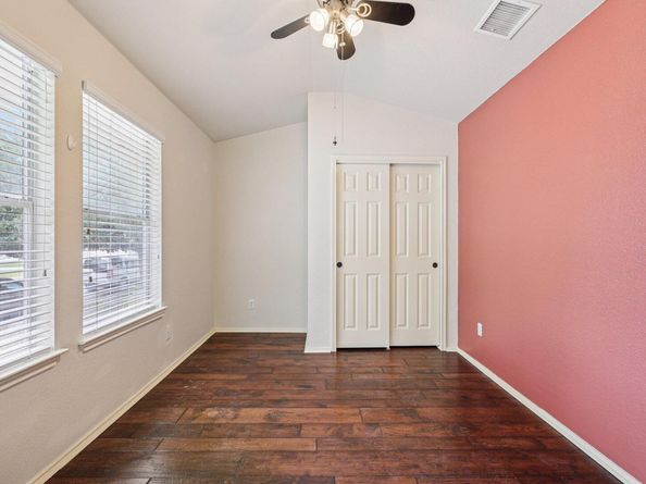 17904 Glacier Bay ST, Pflugerville TX 78660