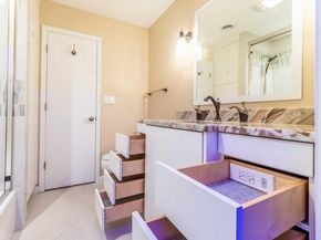 5902 Highland PASS, Austin TX 78731