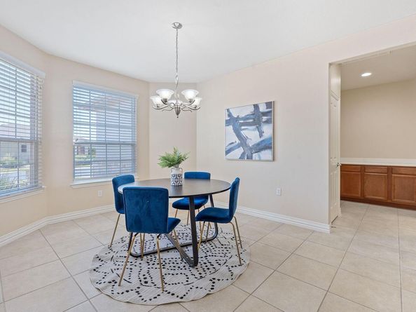 203 Independence Creek LN, Georgetown TX 78633