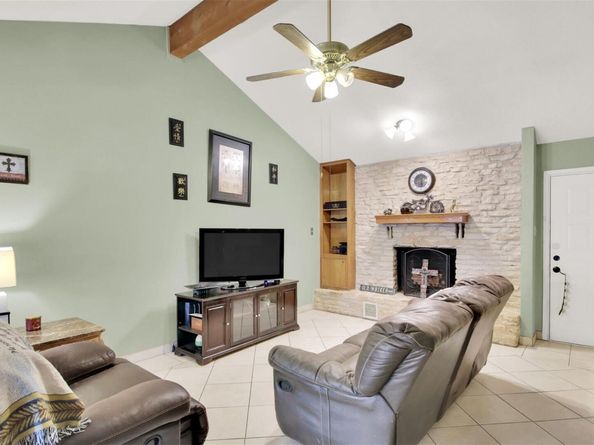 1713 Parkside CIR, Round Rock TX 78664