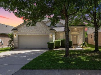 3316 Tavistock DR