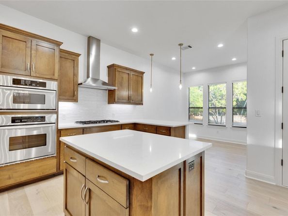 7201 Bowditch DR, Austin TX 78730