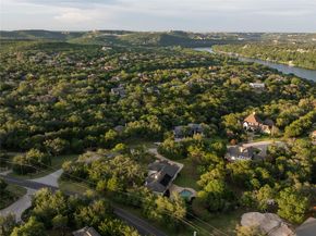 7201 Bowditch DR, Austin TX 78730