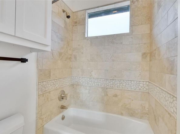 7201 Bowditch DR, Austin TX 78730