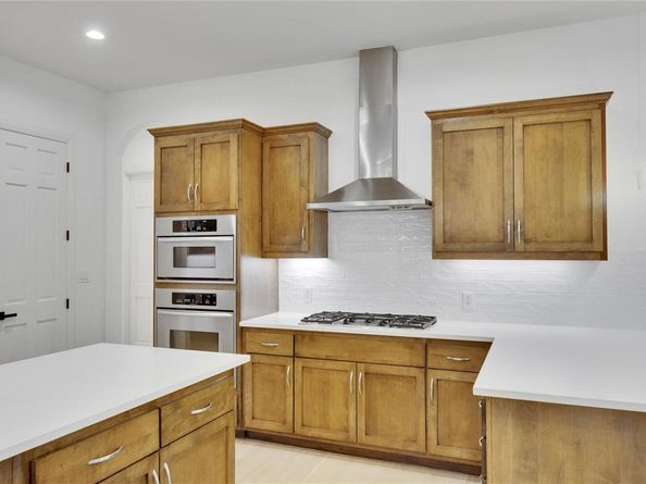 7201 Bowditch DR, Austin TX 78730