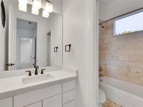 7201 Bowditch DR, Austin TX 78730