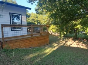 6913 Shannon DR, Austin TX 78724