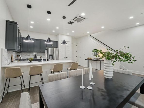 2811 Zach Scott ST, Austin TX 78723