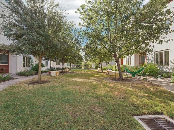 2811 Zach Scott ST, Austin TX 78723