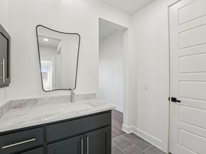 2811 Zach Scott ST, Austin TX 78723