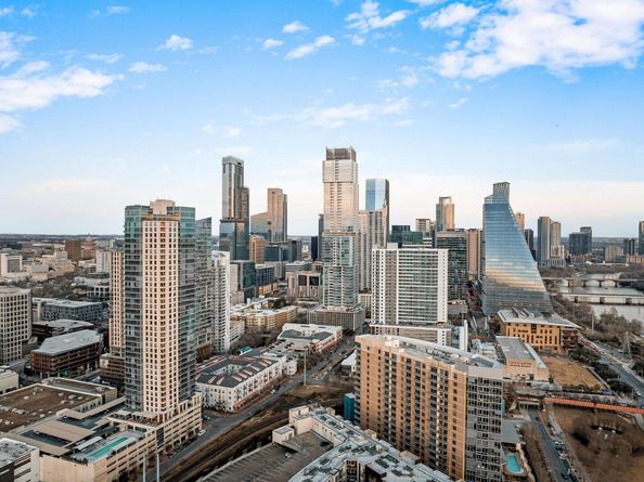 300 Bowie ST 2602, Austin TX 78703