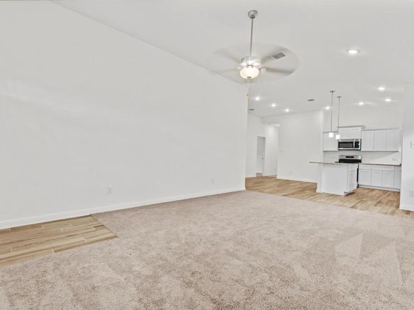 241 Ironshoe TRL, Liberty Hill TX 78642