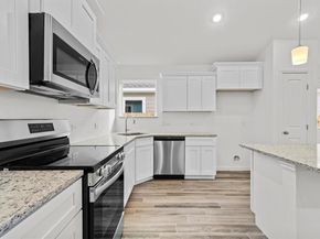 241 Ironshoe TRL, Liberty Hill TX 78642