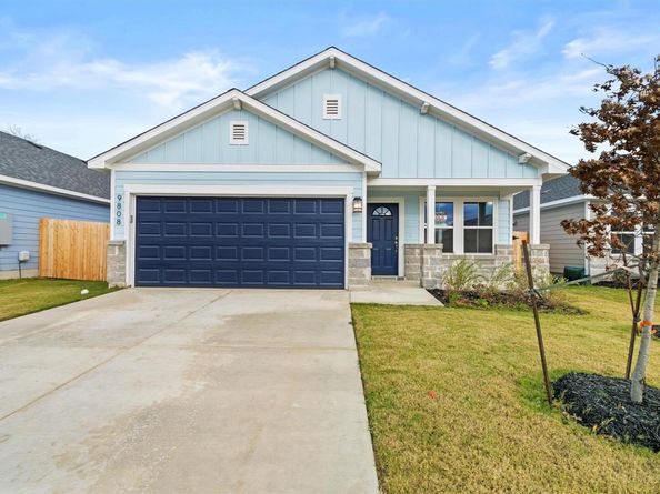 241 Ironshoe TRL, Liberty Hill TX 78642
