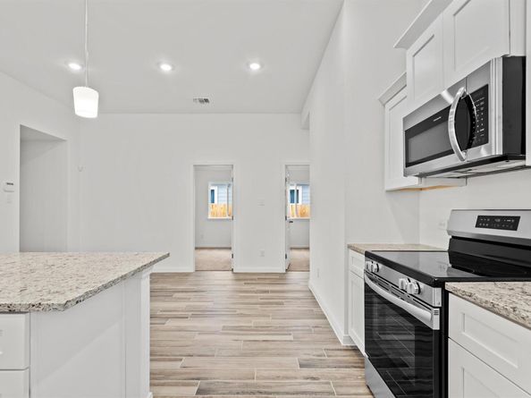 241 Ironshoe TRL, Liberty Hill TX 78642