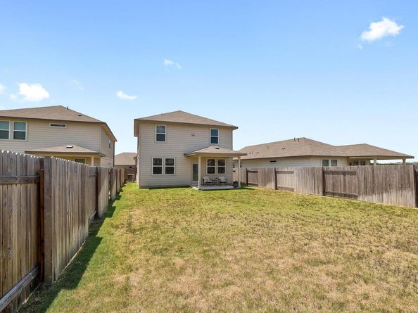 208 Wild Spur LN, Liberty Hill TX 78642