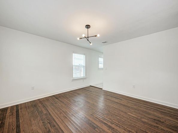 1703 Hillcrest LN, Austin TX 78721