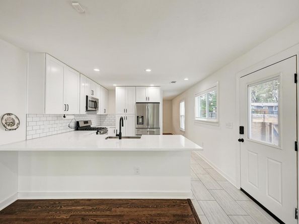 1703 Hillcrest LN, Austin TX 78721