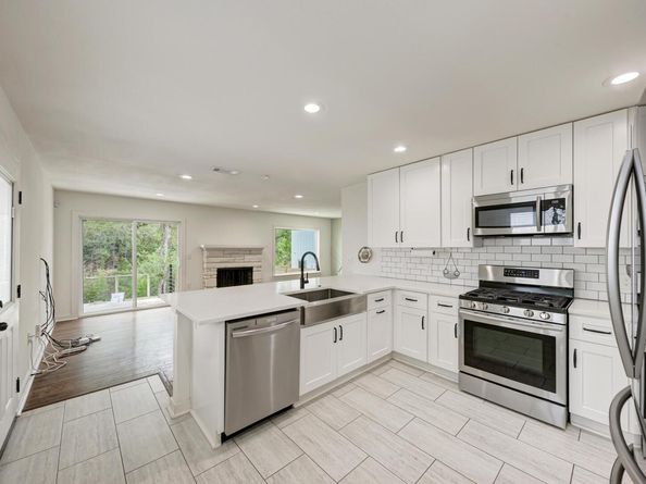 1703 Hillcrest LN, Austin TX 78721