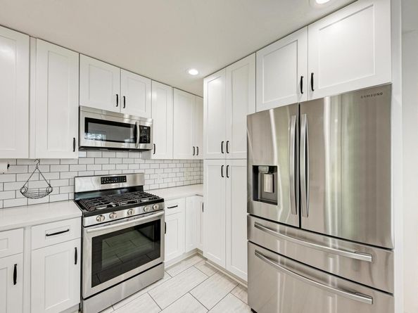 1703 Hillcrest LN, Austin TX 78721